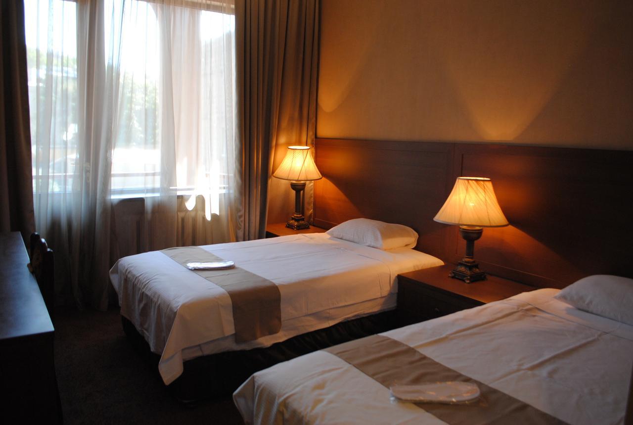 Hotel Sympatia Τυφλίδα Εξωτερικό φωτογραφία