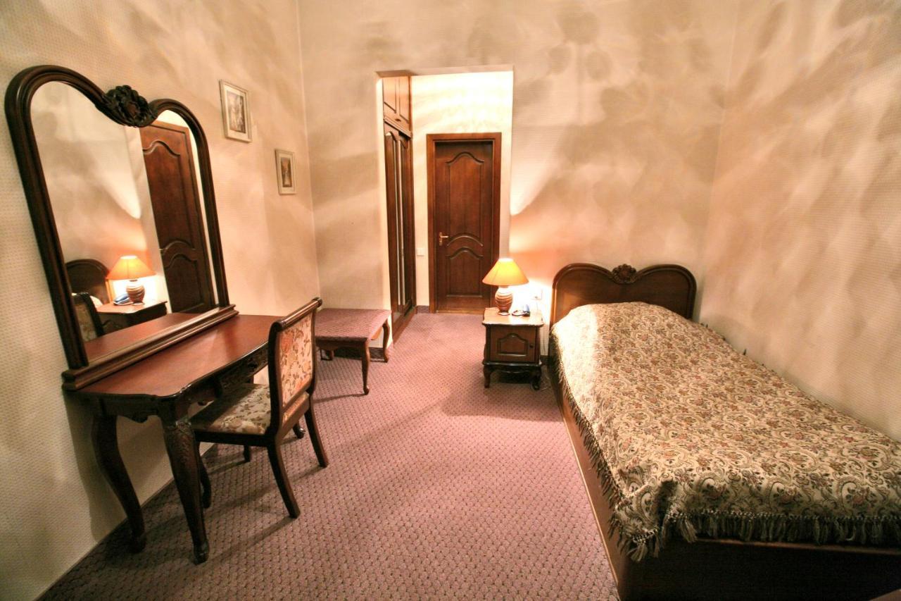 Hotel Sympatia Τυφλίδα Εξωτερικό φωτογραφία